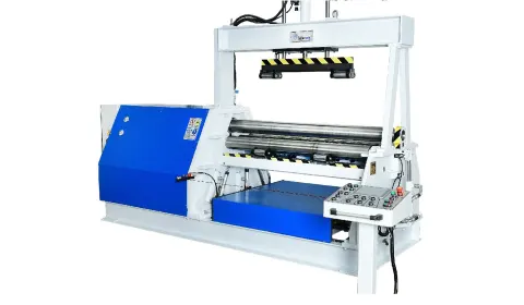 4 ROLL MACHINE WITH SUPPORT SYSTEM